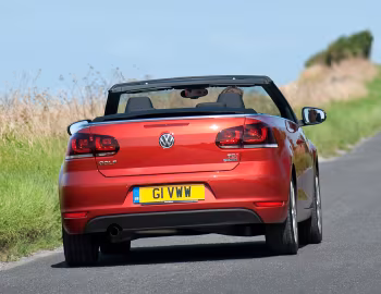 Volkswagen Golf Cabriolet [UK-spec] (Typ 5K) '2011–15