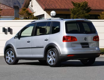 Volkswagen Golf CrossTouran '2010–15