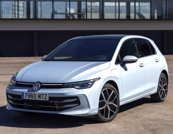 Volkswagen Golf eHybrid [Worldwide] '2024–pr.