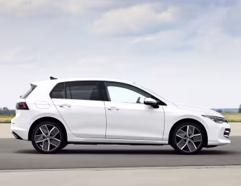 Volkswagen Golf eHybrid [Worldwide] '2024–pr.