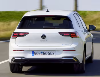 Volkswagen Golf eHybrid [Worldwide] '2024–pr.