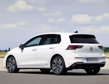 Volkswagen Golf eHybrid [Worldwide] '2024–pr.