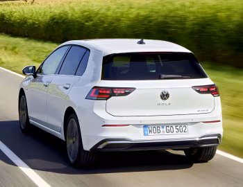 Volkswagen Golf eHybrid [Worldwide] '2024–pr.