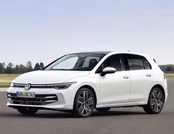 Volkswagen Golf eHybrid [Worldwide] '2024–pr.