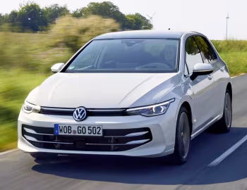 Volkswagen Golf eHybrid [Worldwide] '2024–pr.