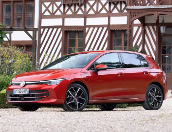 Volkswagen Golf eHybrid "Edition 50" [Worldwide] '2024–pr.