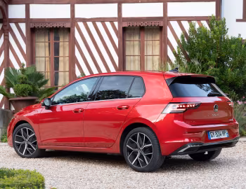 Volkswagen Golf eHybrid "Edition 50" [Worldwide] '2024–pr.