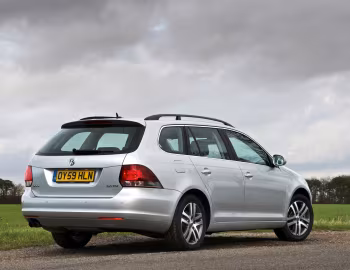 Volkswagen Golf Estate [UK-spec] (Typ 5K) '2009–13