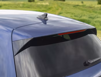 Volkswagen Golf eTSI [UK-spec] '2024–pr.