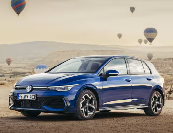 Volkswagen Golf eTSI R-Line [Worldwide] '2024–pr.