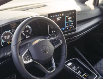 Panel frontal Volkswagen Golf eTSI R-Line [Worldwide] '2024–pr.