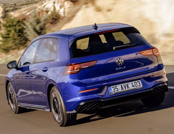 Volkswagen Golf eTSI R-Line [Worldwide] '2024–pr.
