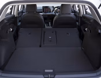 Ambos Volkswagen Golf eTSI Style [Japan] '2024–pr.