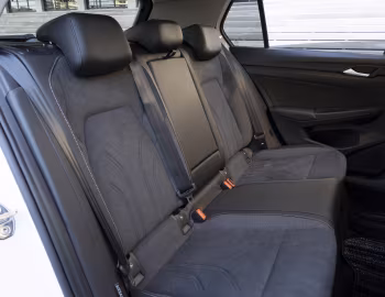 Interior Volkswagen Golf eTSI Style [Japan] '2024–pr.