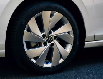 Volkswagen Golf eTSI Style [Japan] '2024–pr.