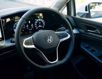 Panel frontal Volkswagen Golf eTSI Style [Japan] '2024–pr.