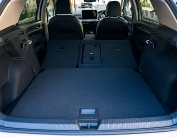 Ambos Volkswagen Golf eTSI Style [Japan] '2024–pr.