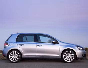 Volkswagen Golf GT 5-door [UK-spec] (Typ 5K) '2008–12