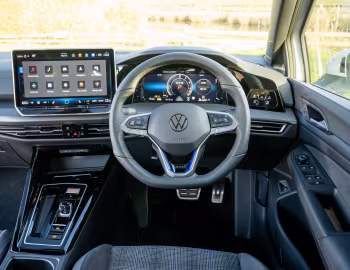 Panel frontal Volkswagen Golf GTE [UK-spec] '2024–pr.