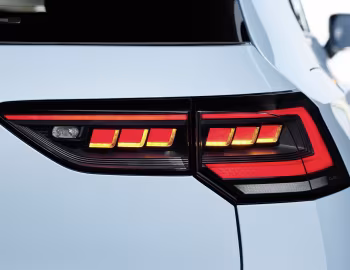Volkswagen Golf GTE [Worldwide] '2024–pr.