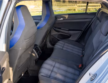 Interior Volkswagen Golf GTE [UK-spec] '2024–pr.