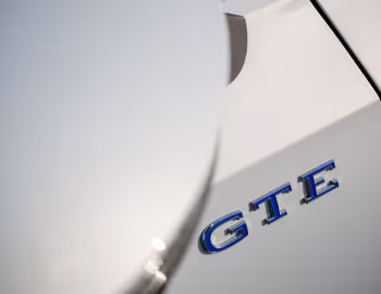 Volkswagen Golf GTE [UK-spec] '2024–pr.