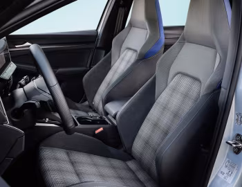 Interior Volkswagen Golf GTE [Worldwide] '2024–pr.