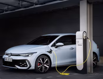 Volkswagen Golf GTE [Worldwide] '2024–pr.
