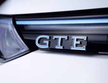 Volkswagen Golf GTE "Skylight" '06.2021