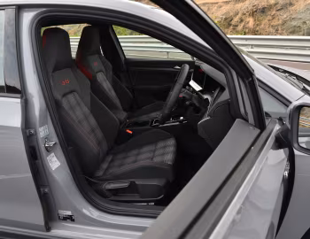 Interior Volkswagen Golf GTI [India] '2025–pr.