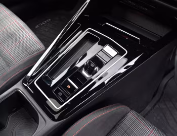 Interior Volkswagen Golf GTI [India] '2025–pr.