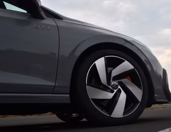 Volkswagen Golf GTI [India] '2025–pr.