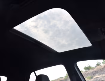 Interior Volkswagen Golf GTI [India] '2025–pr.