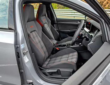 Interior Volkswagen Golf GTI [India] '2025–pr.