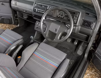 Interior Volkswagen Golf GTI [UK-spec] (Typ 1G) '1989–92