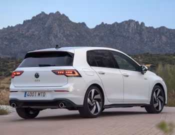 Volkswagen Golf GTI [Worldwide] '2024–pr.