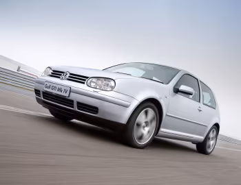 Volkswagen Golf GTI [UK-spec] (Type 1J) '2001–03