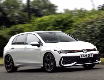 Volkswagen Golf GTI [UK-spec] '2024–pr.