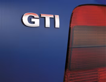 Volkswagen Golf GTI [Worldwide] (Typ 1J) '2001–03