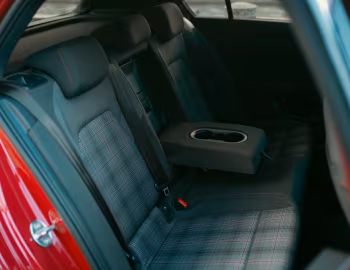 Interior Volkswagen Golf GTI [Japan] '2024–pr.