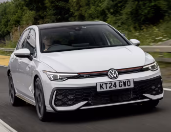 Volkswagen Golf GTI [UK-spec] '2024–pr.