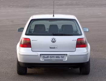 Volkswagen Golf GTI [UK-spec] (Type 1J) '2001–03