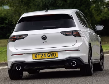Volkswagen Golf GTI [UK-spec] '2024–pr.