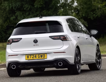 Volkswagen Golf GTI [UK-spec] '2024–pr.