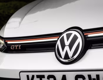 Volkswagen Golf GTI [UK-spec] '2024–pr.
