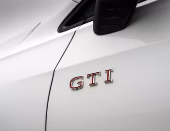 Volkswagen Golf GTI [UK-spec] '2024–pr.