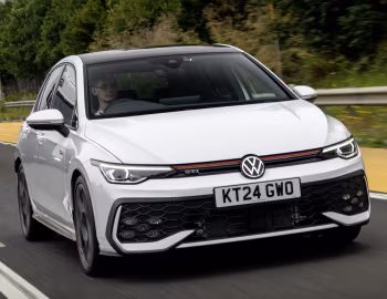 Volkswagen Golf GTI [UK-spec] '2024–pr.