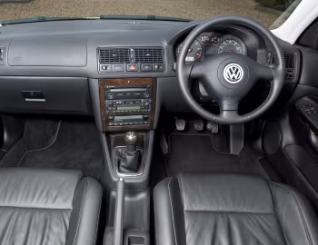 Interior Volkswagen Golf GTI [UK-spec] (Type 1J) '2001–03