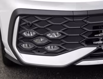 Volkswagen Golf GTI [UK-spec] '2024–pr.