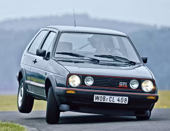 Volkswagen Golf GTI 16V [Worldwide] (Typ 19E) '1986–87